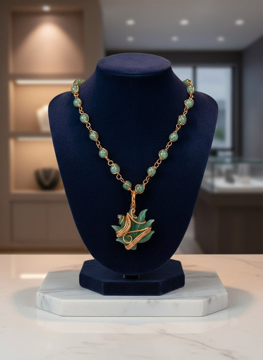 Luxury Green Aventurine Leaf Healing Masterpiece Pendant Necklace