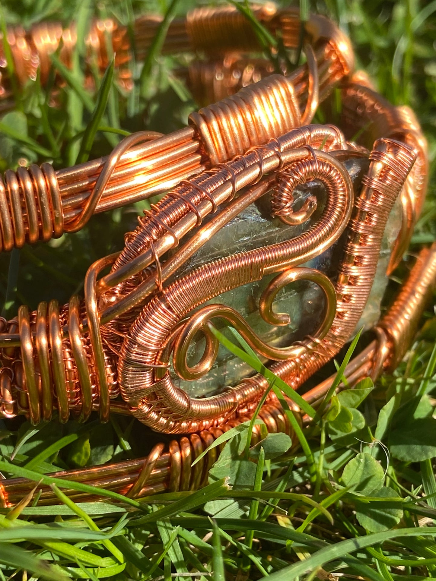 Luxury Labradorite Reiki Infused Masterpiece Copper Healing Bracelet