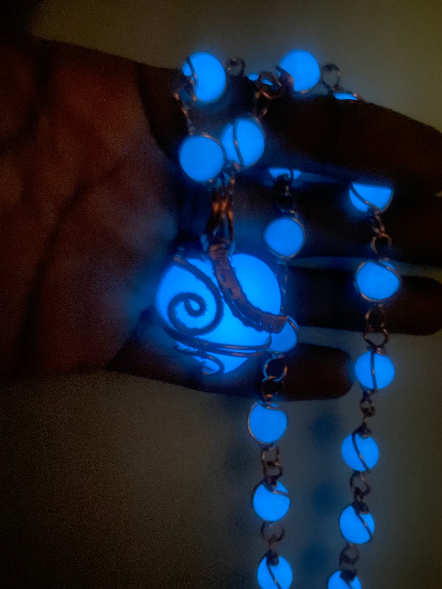 Luxury Kryptonite Glow Healing Pendant