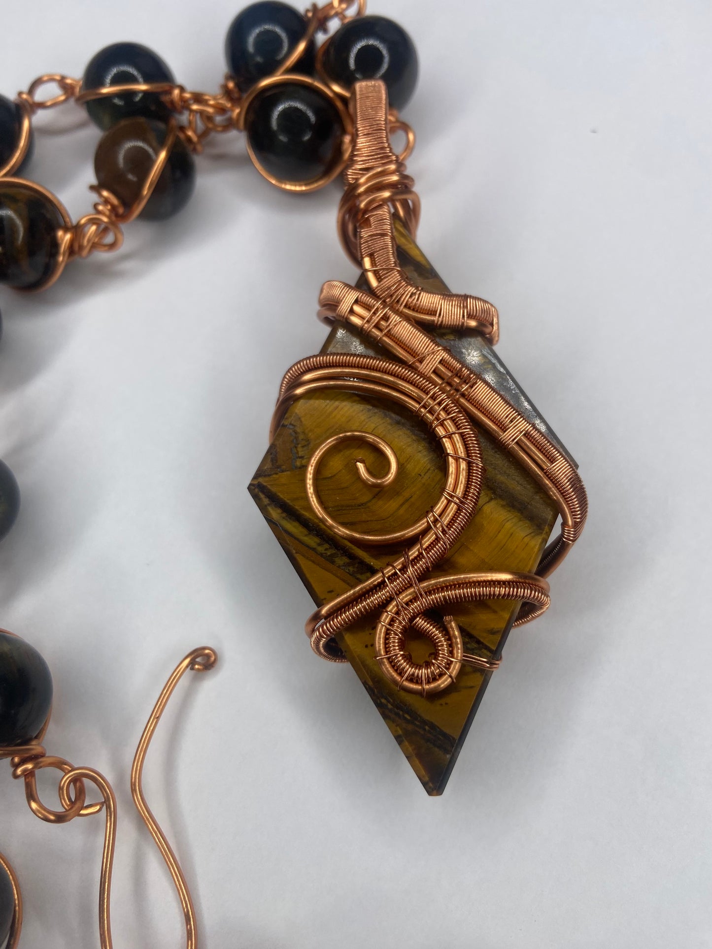 Luxury Tigers Eye Masterpiece Pendant Necklace
