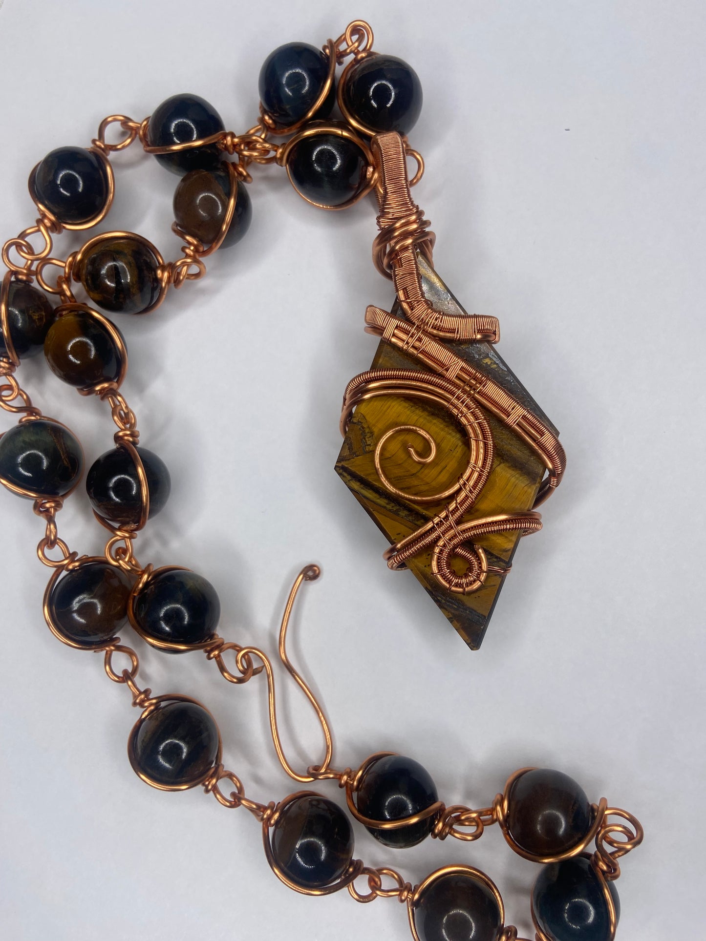 Luxury Tigers Eye Masterpiece Pendant Necklace